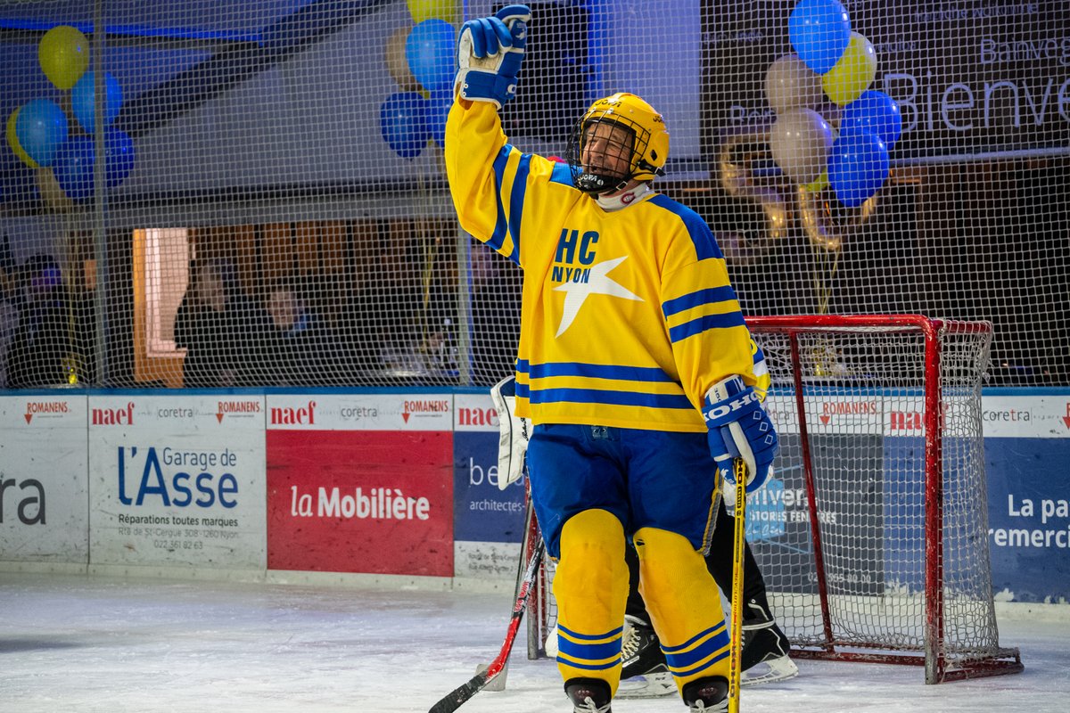 Le plaisir de ressortir mon équipement de hockey qui était à la cave depuis 2008. Et la joie de marquer 3 buts lors du match des personnalités organisé pour les 50 ans du HC Nyon que nous avions fondé en 1974.