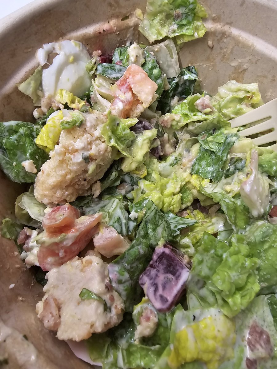 afursman's tweet photo. @Chopt I ordered a Gluten Free Cobb Salad and was given breaded chicken and tomato instead of Grilled Chicken &amp; Bacon. My meal is ruined and I'm now feeling sick from the breaded chicken. Please help stop this happening as I love Chopt. Chopt Rosslyn order 958 https://t.co/vIkWDLKAcl