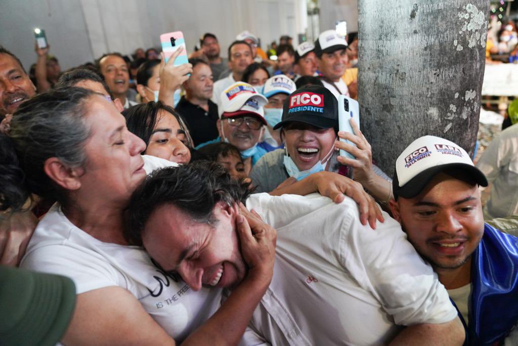 Vamos <a href="/FicoGutierrez/">Fico Gutiérrez</a>