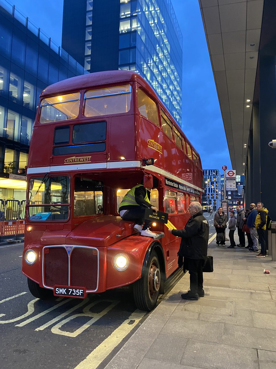 coriniumtv's tweet photo. A fab afternoon trundling around Central London on a 1965 Routemaster bus, chauffeured by @LordPeterHendy! Thanks so much @heather_waugh for making it happen. Lovely to meet @Brianbancroft18 @bessbbe @S26PHY @Coastway_Will @SydneyBridgeTMD and many other #RailwayFamily members! https://t.co/1wpQsnFWlP