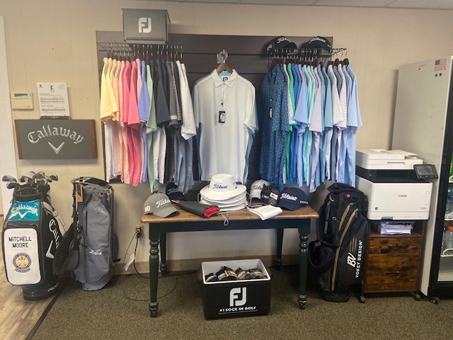 Lucky Size Flash Sale: All men's polos on sale $25 each.

Callaway/Titleist golf bags $140 and receive dozen Chromesoft or Tour Soft/Speed with purchase.