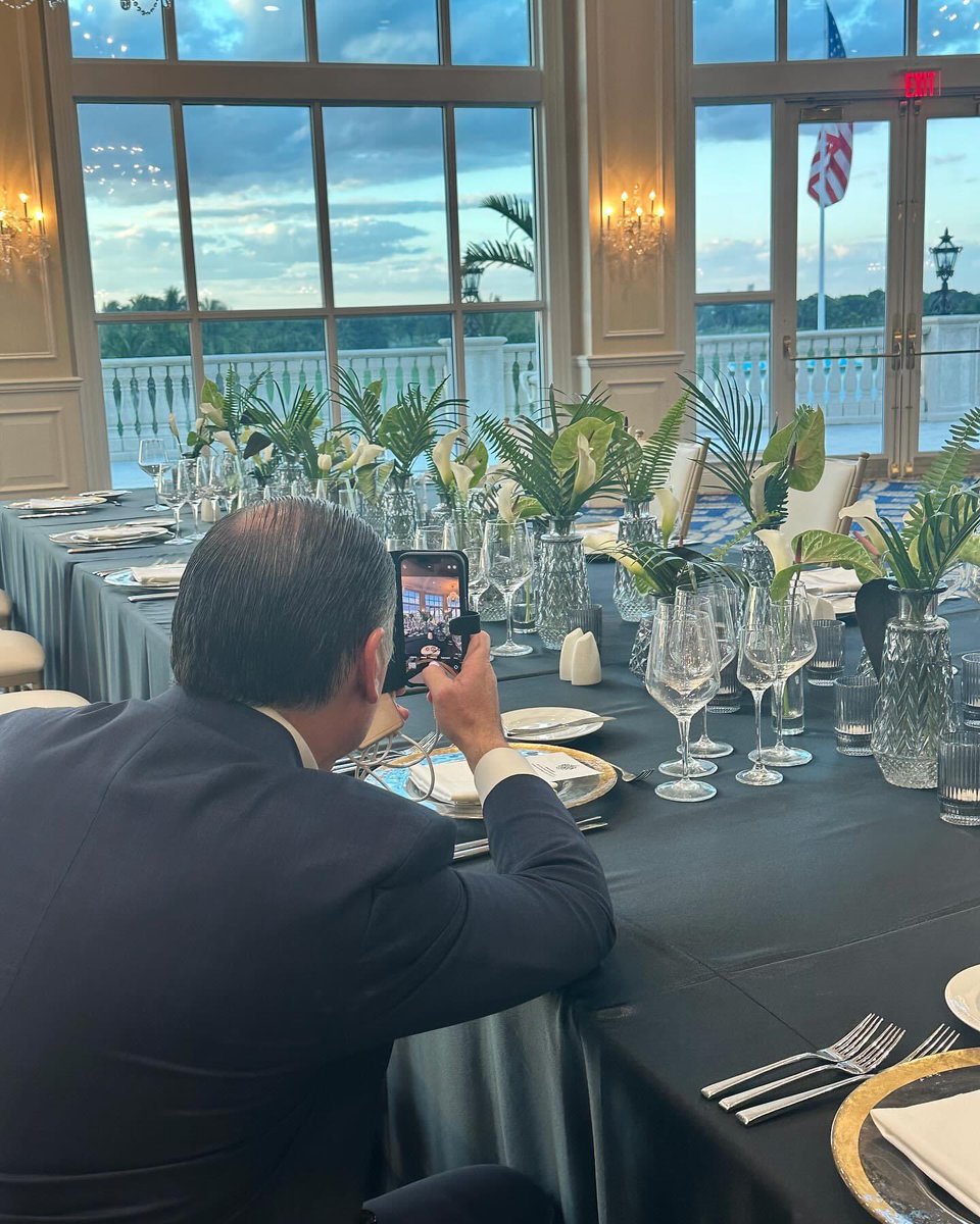 Another incredible dinner in our @TrumpDoral Crystal Ballroom…Hard at work to come up with the best shot for you all…#trump #luxuryhotel #golf #golfresort #luxury #luxuryresort #success #neversettle #miami #doral #florida #doitbetterthananyoneelse