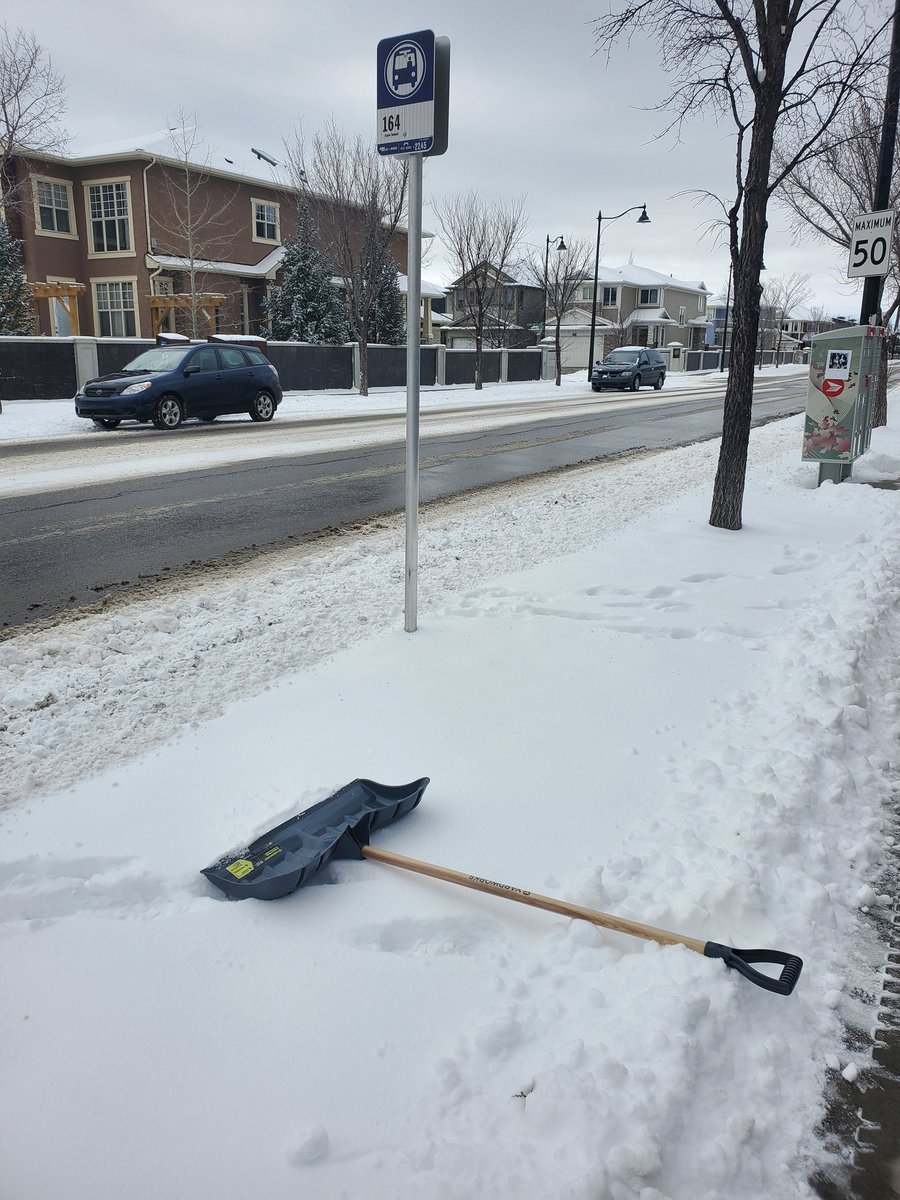 ShaneTMark's tweet photo. Not a ton of snow this year, but this is happening again. Streets get scraped but piled up into bus stops making it hard to get to @calgarytransit Should getting on the bus be difficult? Think of someone with limited mobility or pushing a stroller. #yycroads #calgarytransit #yyc https://t.co/A44yHFbXoQ