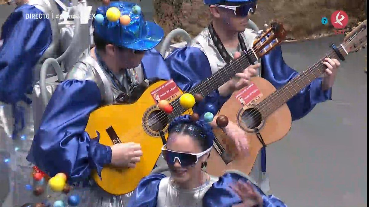 Daniel Braceli (@danielbraceli) on Twitter photo Adoro los #Carnavales de mi #Badajoz del alma y os voy a decir una cosa: Me alegro mucho por que se vaya creando cantera con <a href="/murga_minifolk/">Murga Los Mini-Folk</a>, pero hace falta mucho más. Pasión hay de sobra, pero tenemos que darle más facilidades a nuestro futuro... #COMBA2024 #CarnavalCEX Adoro los #Carnavales de mi #Badajoz del alma y os voy a decir una cosa: Me alegro mucho por que se vaya creando cantera con <a href="/murga_minifolk/">Murga Los Mini-Folk</a>, pero hace falta mucho más. Pasión hay de sobra, pero tenemos que darle más facilidades a nuestro futuro... #COMBA2024 #CarnavalCEX