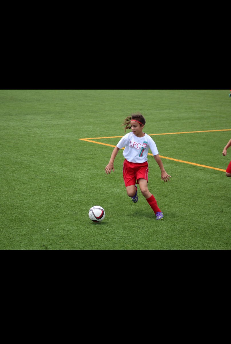 Zoe Trenchard tweet media