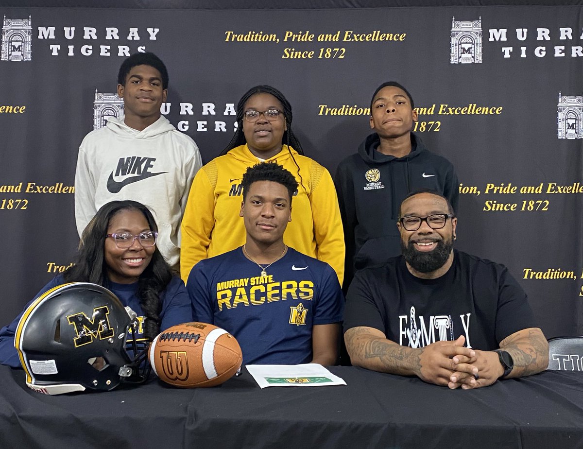 2024 @MurrayTigerFB College Signings @amaremartin1_ signs w @racersfootball today at Murray High School