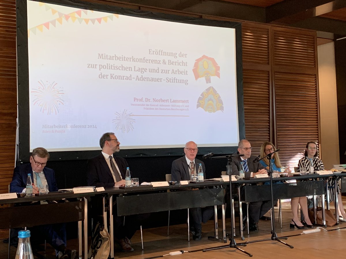 Flo_Feyerabend's tweet photo. This week in Manila 🇵🇭 for the Asia-Pacific Annual Directors Conference of @KASonline, chaired by ret. President of @Bundestag Prof. Lammert. With us are @cducsubt members of parliament @JoWadephul and @VolkmarKlein. Thanks to @kasphilippines for your hospitality. 

@KASVietnam https://t.co/aIZZ2D2kpA