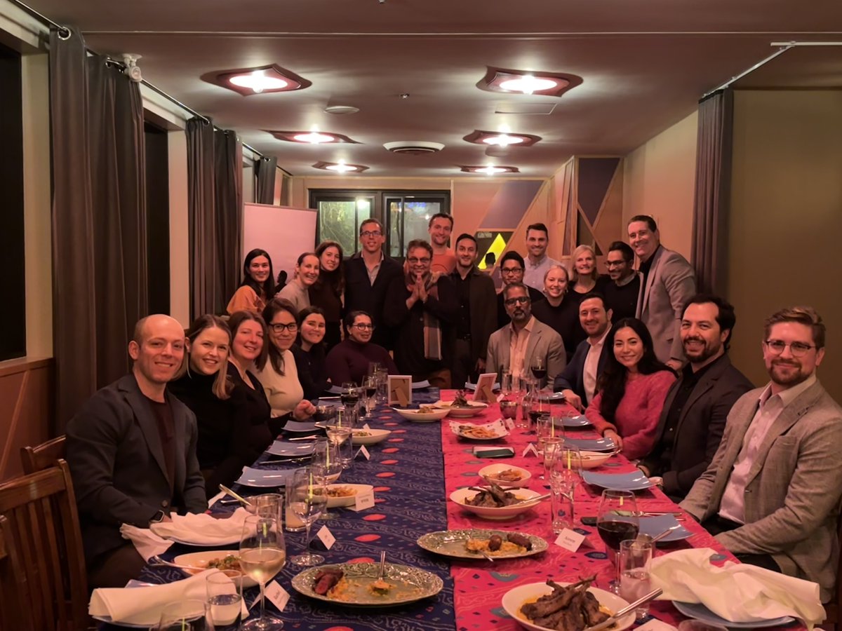 FaskenLaw's tweet photo. Last week, our BC Food & Beverage team hosted a spectacular CxO dinner at Vij's Restaurant, hosted by celebrity Chef Vikram Vij. A blend of delightful conversations and exquisite cuisine made it a memorable evening! #FoodandBeverage #FaskenBC #CXODinner https://t.co/UcKtwoTwbG