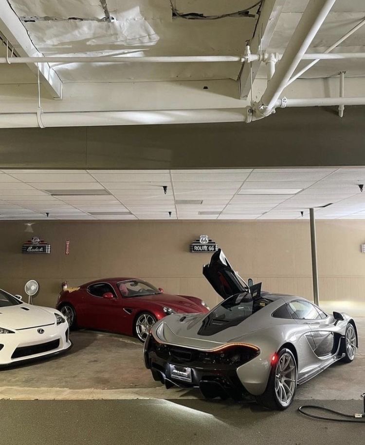 VINTAGE (@carsighting) on Twitter photo 