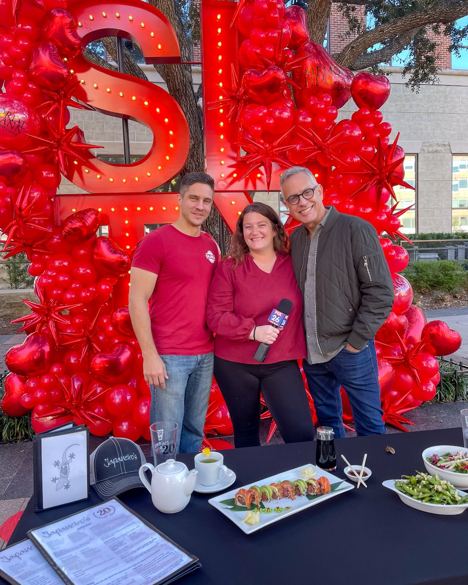 SugarLandTownSquare tweet media