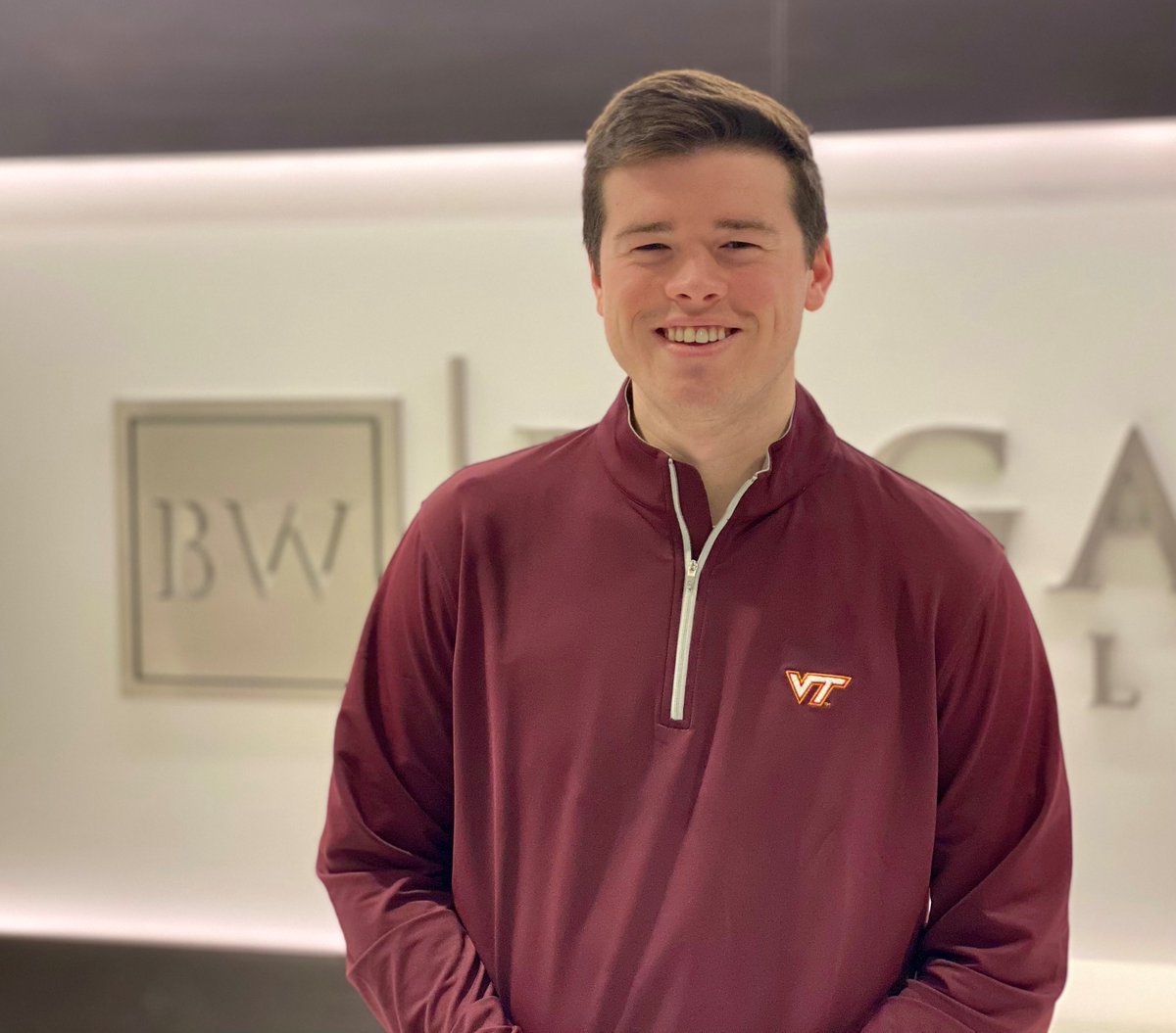 jamesbogart's tweet photo. Please help us congratulate Grayson Kirby on one year at Bogart Wealth! Thanks for all your hard work Grayson, glad you're a part of the team. https://t.co/xarIGFTr3j