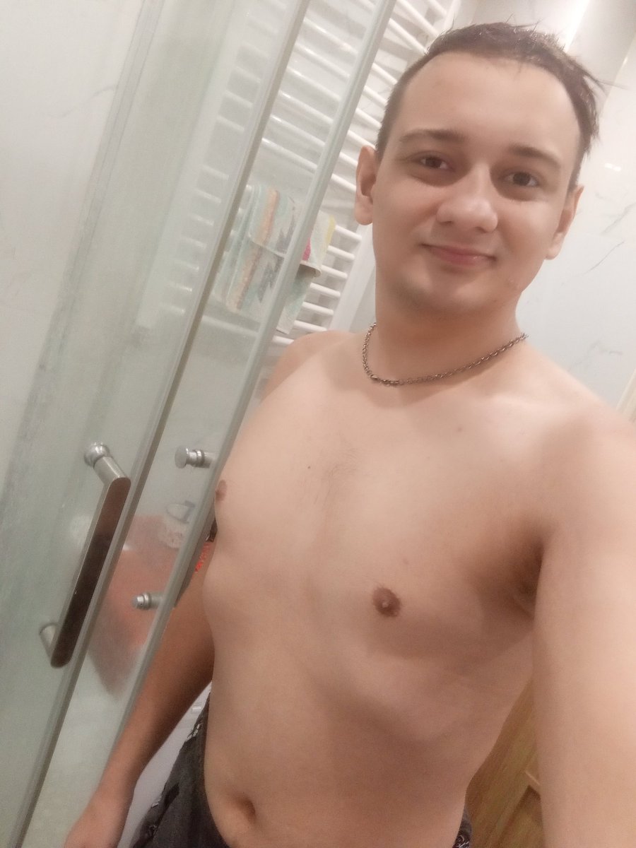 PawelSzmit4's tweet photo. Chodź do tatusia 🥵🥵

Podaj dalej to zdjęcie, będzie nudes.
Macie czas do przyszłego poniedziałku (12 lutego 2024) 🤪 https://t.co/xSScVLvq46