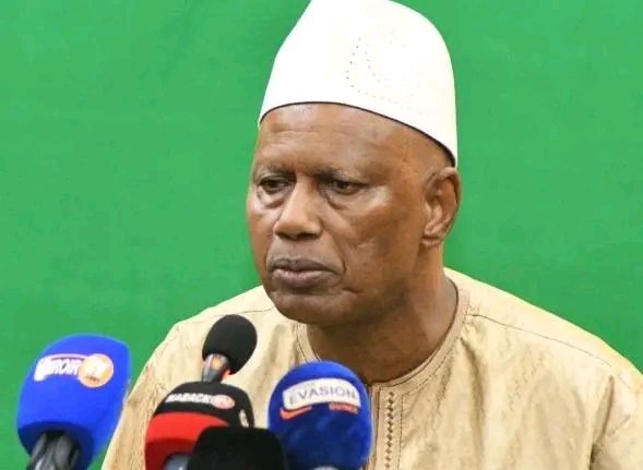 Africaguinee's tweet photo. 🚨Décision de la HAC🇬🇳📢
La Direction générale de la chaîne de télévision Espace TV est mise en demeure de cesser la diffusion de ses programmes sur la chaîne "TÉLÉ SUD" et sur le bouquet Canal+.👇🎙
#Africaguinee #brouillageOndeGN #HAC #EspaceTV https://t.co/3Iqgr8M4Qz