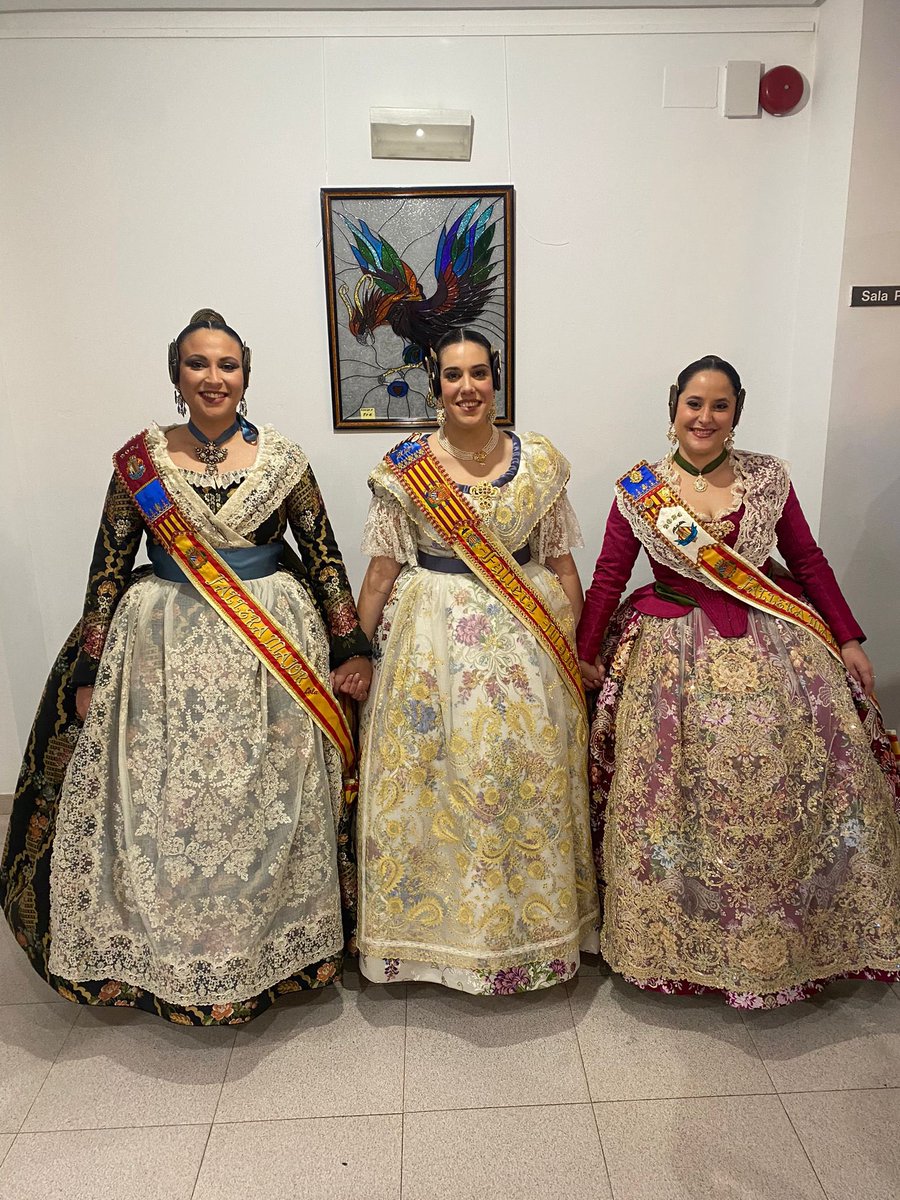 ainoa_vila's tweet photo. I acabem les presentacions en la de Ana!!

Que comencen les Falles 2024❤️‍🔥 https://t.co/YLecHRihmC