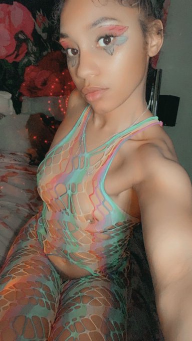 Join my live group to have some fun 💦https://t.co/i2qv827PhD https://t.co/5l499DIvFp<a href="/tag/soundcloud"class="tags"><span>#soundcloud</span></a>