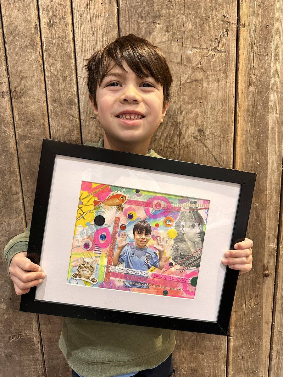 RaisingArtists's tweet image. Check out the incredible masterpieces crafted by our #TinyHumans at the Studio this weekend! Exploring multimedia and layering techniques, they’ve created framed works with remarkable detail. Zoom in and appreciate the creativity! 😍🎉 #StudioSundays #ArtMatters