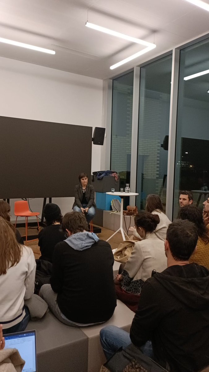 Le Club de la presse #Nantes-Atlantique reçoit ce soir au #Mediacampus la journaliste d’investigation Ariane Lavrilleux pour un échange en public. Bien évidemment, la team #Mediafactory couvre l'évènement !

Plus d'infos sur cette rencontre 👉 club-presse-nantes.com/2024/01/rencon…