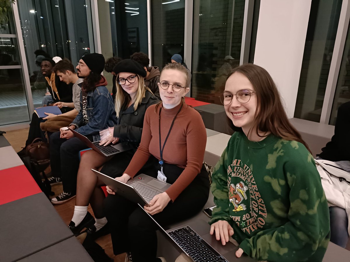 mediafactory_fr's tweet photo. Le Club de la presse #Nantes-Atlantique reçoit ce soir au #Mediacampus la journaliste d’investigation Ariane Lavrilleux pour un échange en public. Bien évidemment, la team #Mediafactory couvre l'évènement !

Plus d'infos sur cette rencontre 👉 https://t.co/YT1OIKGyHd https://t.co/TbH8RQcAN2