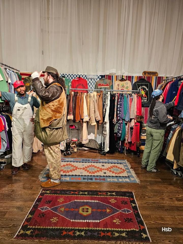 FLEA STARDUST JIGGY STARDUST tweet media