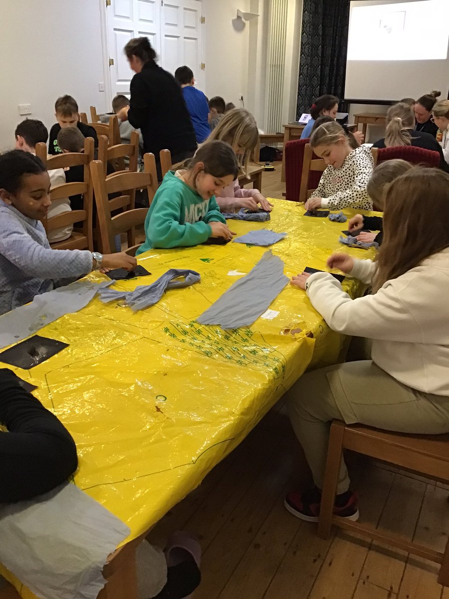 StHelensYear5's tweet photo. This evening we are taking part in a Whitby jet polishing workshop. We all get to take our piece home! https://t.co/HEmQSBTSrA
