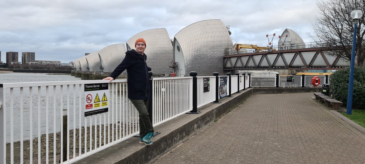 Beautiful walk along the River Thames today 😊🙏❤️🥰

@OliverDraper10 

#RiverThames 
#ThamesBarrier