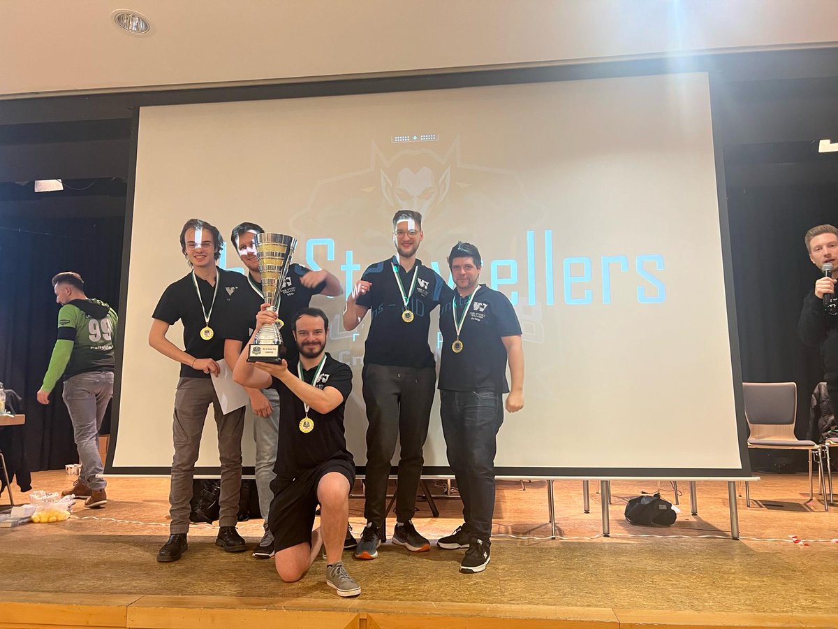 AosToby's tweet photo. The Storytellers are the german/austrian AoS Club Champions! 
Super proud of my local small club to take out the event even after some last minutes dropouts. We can now pride ourselves as being the strongest club for 2024 and holding on to this magnificent trophy until next year. https://t.co/rLh1boXKuw