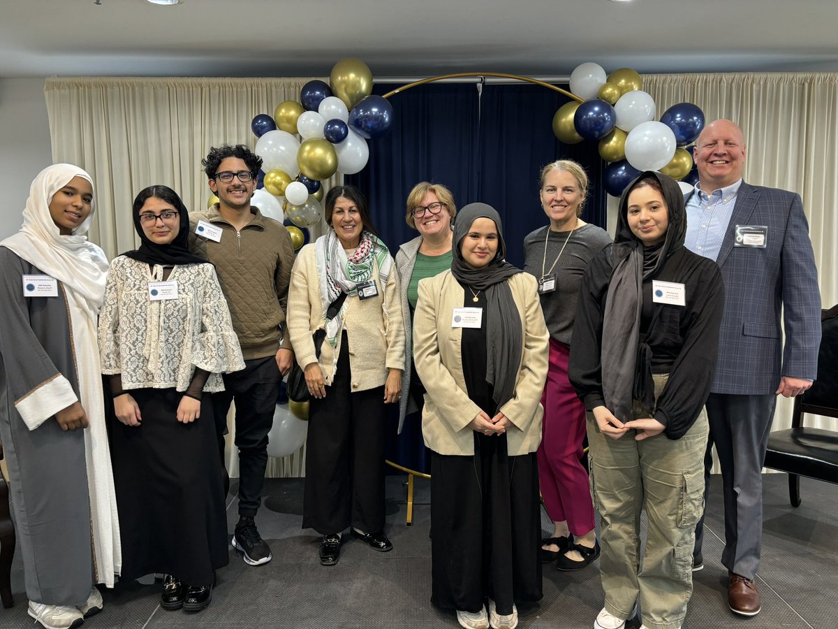 IamDrNaujokas's tweet image. Had a wonderful opportunity yesterday to learn more about Project Salaam and how we can support @OakLawnMSA.  #olchspride @lmayolchs @MarcusWargin