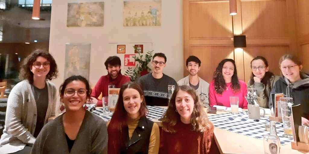 Tonight we had our team meeting with #Pintofscience Berlin! 🍻🧪⚛️
The event is taking shape, only a bit less than 100 days left ⌛
#pint24