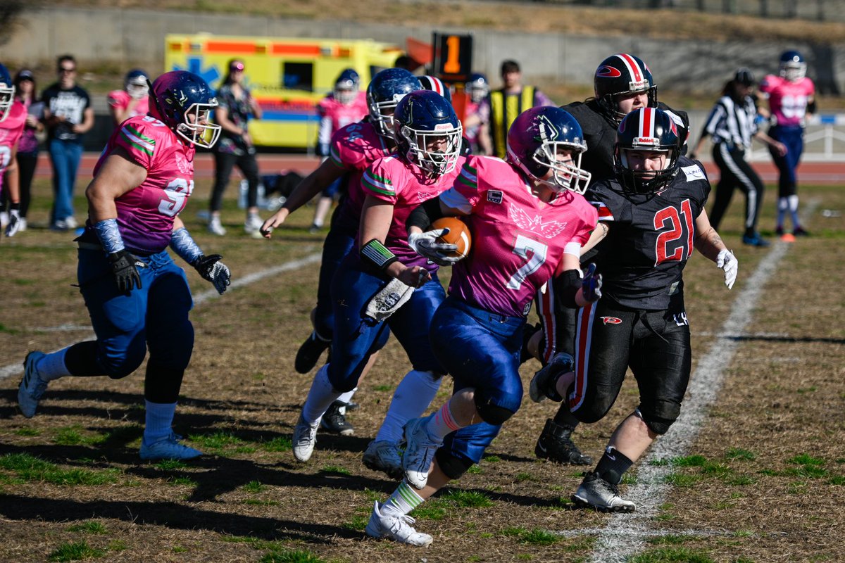 MyOwnViewBcn's tweet photo. Momentos de la segunda jornada de la Liga Española Femenina 7x7, @pioners  Fem vs Valkirias Granada
.
.
#lffa #football #americanfootball #futbolamericano #fans #footballfans #americanfootballfans #conéctatealfootball🏈 #enjoyfootball🏈 #footballfemenino https://t.co/3XTaaVYrZJ