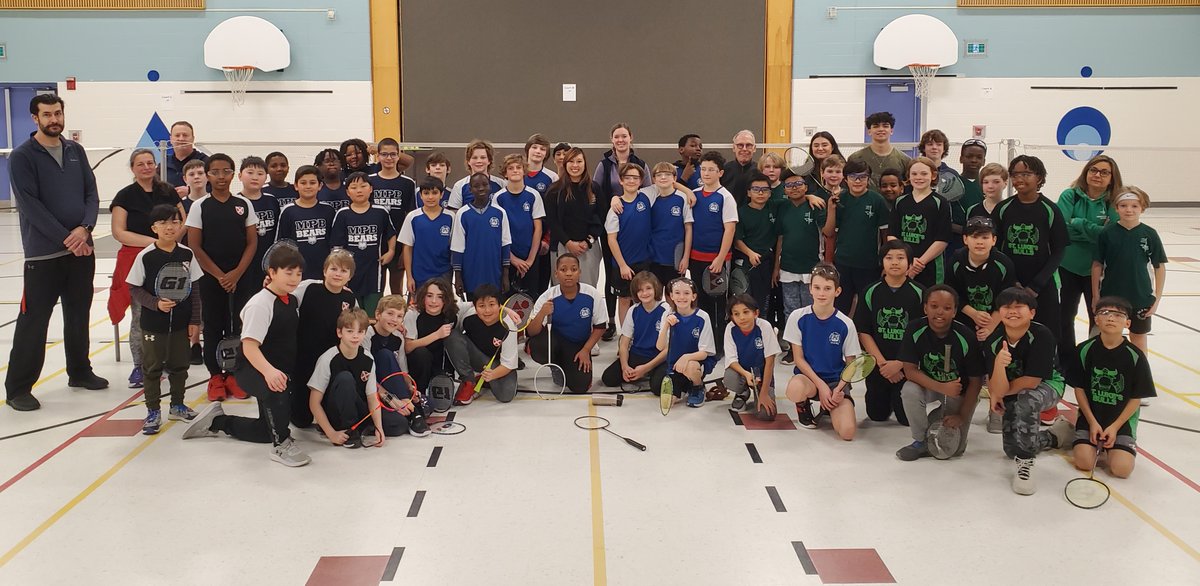 Another great day of athleticism, team spirit, sportsmanship & energy in the @OttCatholicSB Boys' Badminton Tournament today @StLukeNepean! 🏸 @CorpusOCSB @StAndrewOCSB @MPaulBaxterOCSB @EASetonOCSB @bobthomasOCSB #MovementIsMedicine