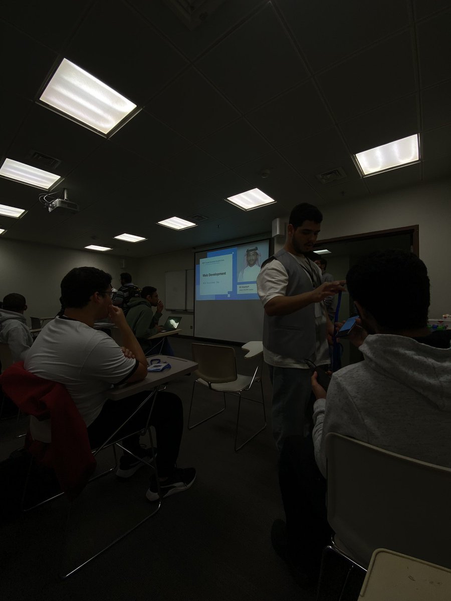 Qa17im_Munayan's tweet photo. It’s a fantastic beginning🩵.
#webBootcamp_KFUPM
#kfupm https://t.co/zLbMHSc2dR