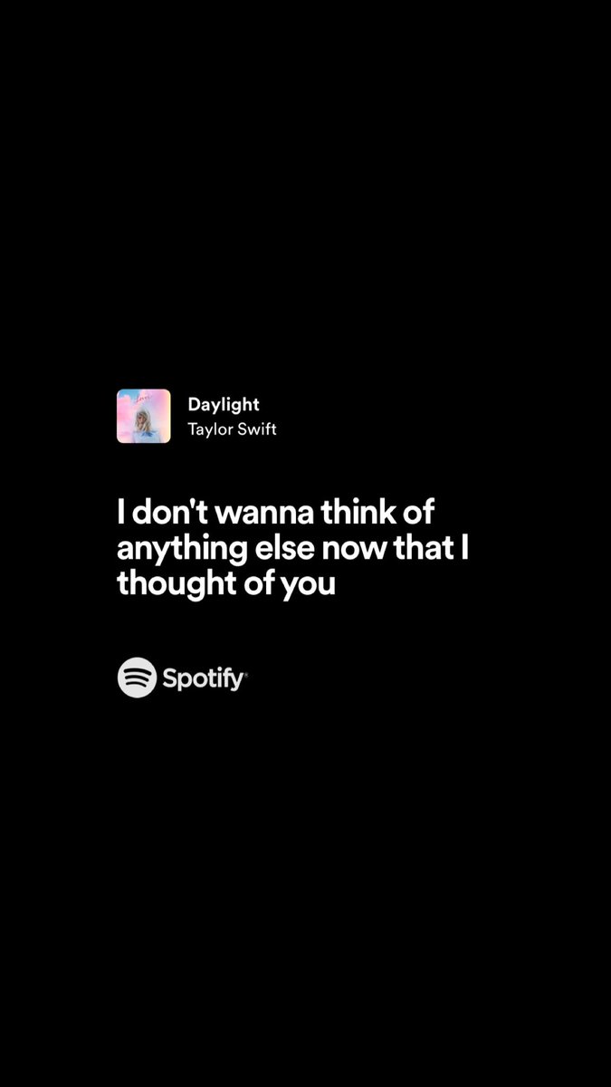NICHITOMLINSON's tweet photo. all’amore della mia vita🖤 https://t.co/aWwhbrFPz8