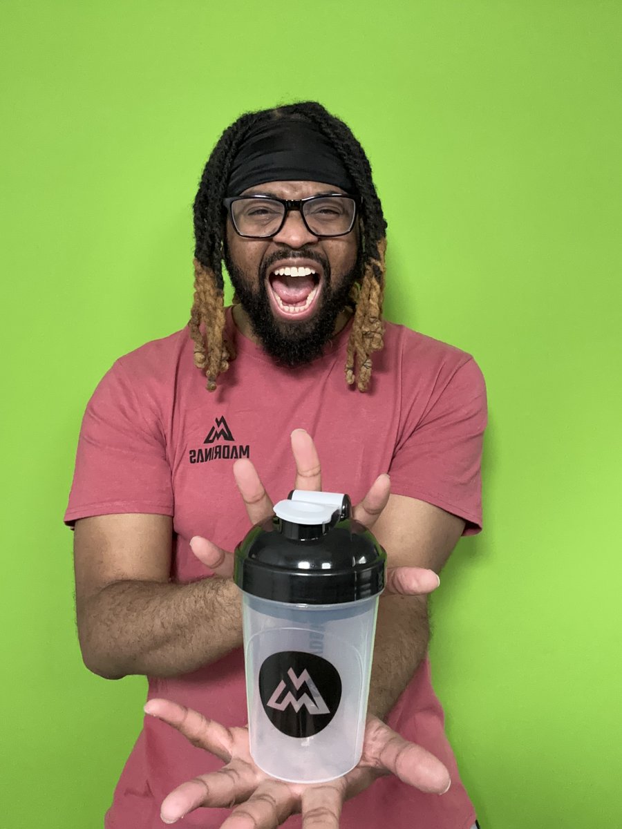 meanmug713's tweet photo. Exciting news! I'm officially partnered with @Madrinas!

I stream for long hours after my 9 to 5 and Madrinas charged fruit refreshers gives me the pick me up I need to power thru the night.

Use code "MEANMUG713" to save 20% off your order!
https://t.co/5qy0KljHmV https://t.co/jHJHQqdfxL