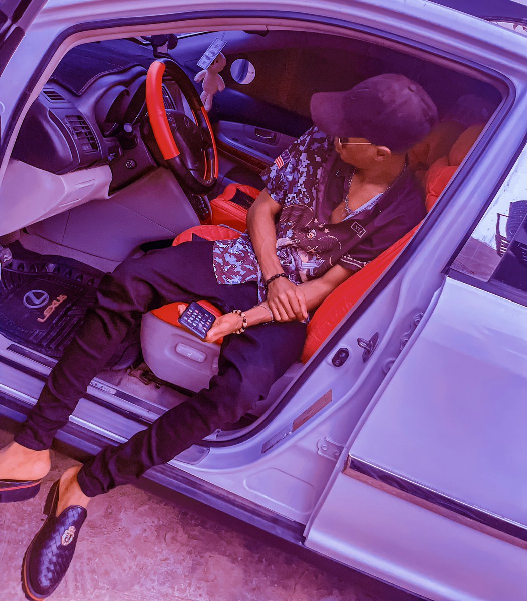 UltimateEmcliiz's tweet image. Very Unserious Youth! 👼