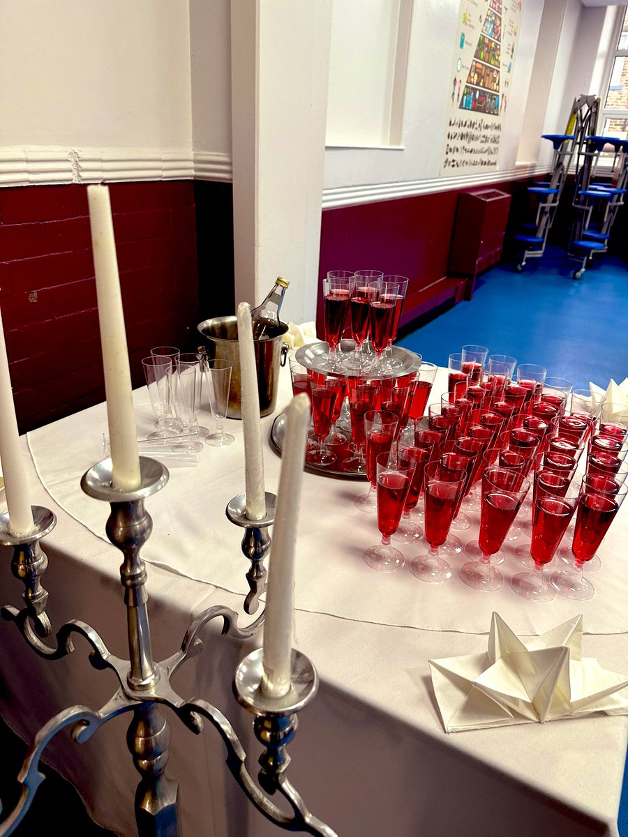WarleyRoadPri's tweet photo. More Titanic! Feasting like first-class explorers! Year 4 have been savouring the Titanic menus and discovering the flavours of the past. Bon appétit! 🍽️🚢 #TitanicDay #History#Curriculum https://t.co/x2AJuzXYO2