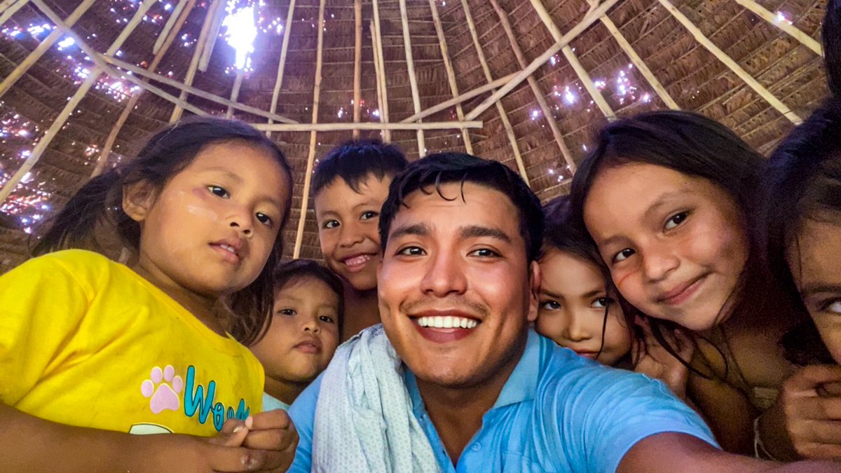 dherediat1's tweet photo. Quiero contribuir con el desarrollo de mis pueblos originarios. 🤍 https://t.co/YpGMC8LoxW
