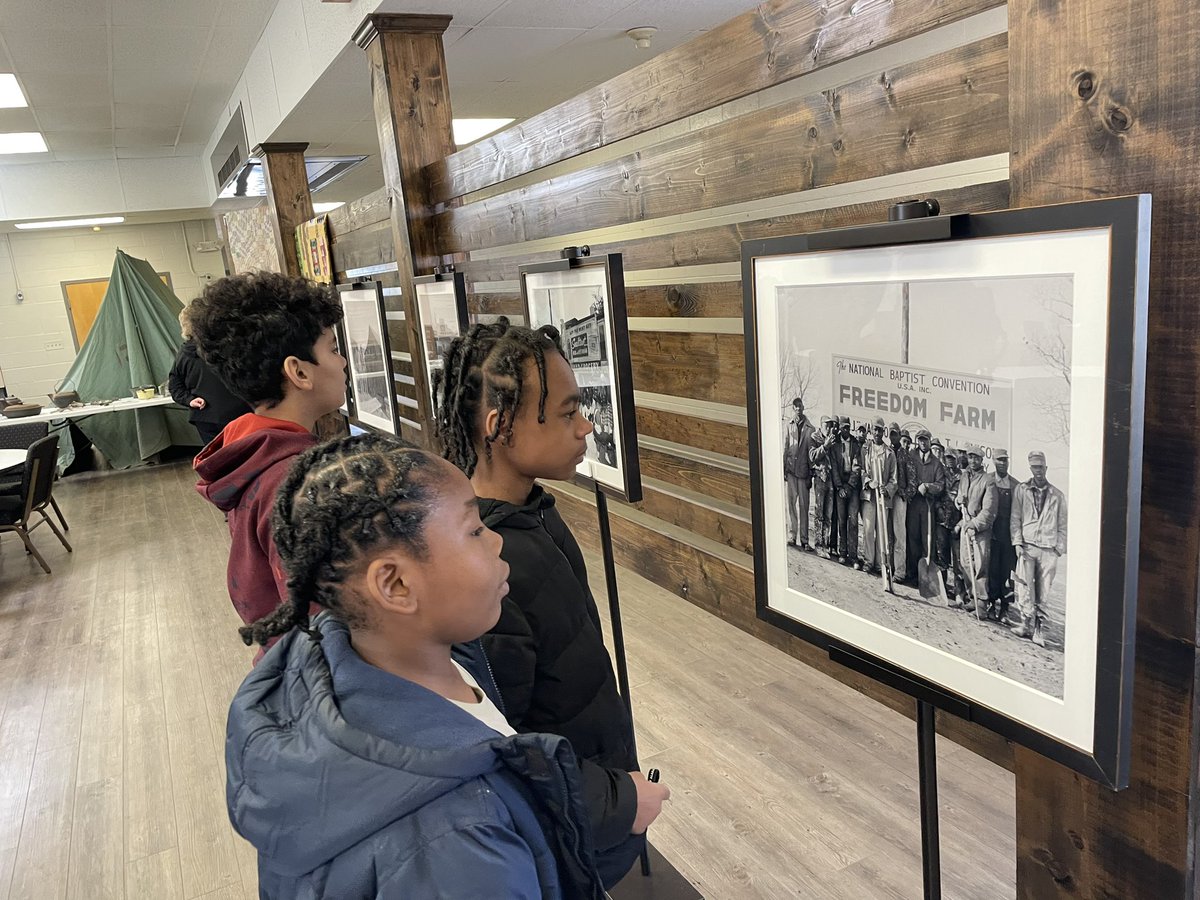 BeyondBellFCPS's tweet photo. Southwest Elementary enjoyed the Tent City Scavenger Hunt. Young minds growing with amazing Fayette County history information. These children are our future. 
@EaglesSouthwest @FCPSchoolsTN @Supt_Hamlett https://t.co/SYl6n96qsN