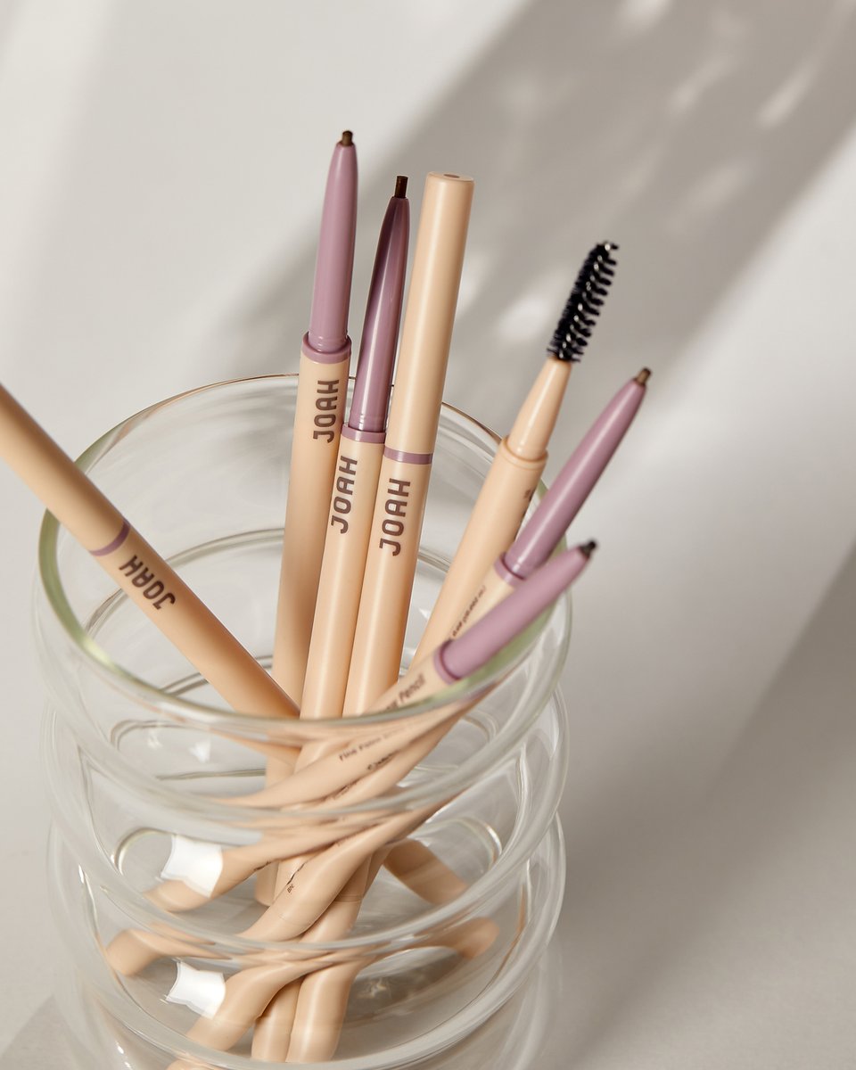 Natural brows, simplified.

Our Fine Point Brow Pencil features an ultra-precise tip for creating natural looking strokes and a built-in spoolie to blend and smooth. Available in 9 shades. #JoahBeauty #KBeauty
