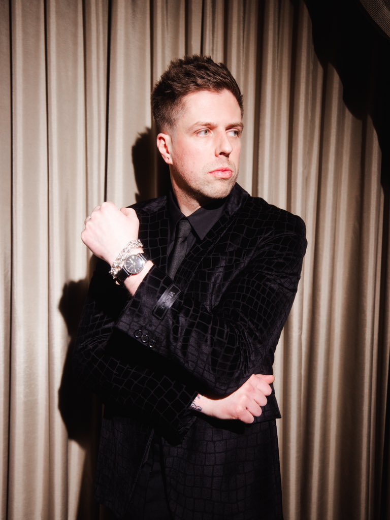 courtney laplante™️ tweet media