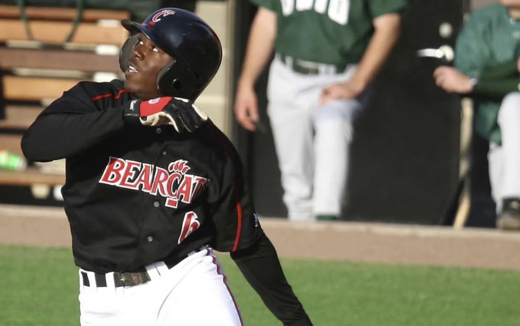 UCBarstool's tweet photo. Former Bearcat Josh Harrison is coming back home and signing with the Cincinnati Reds! https://t.co/wGpnsQoQ28