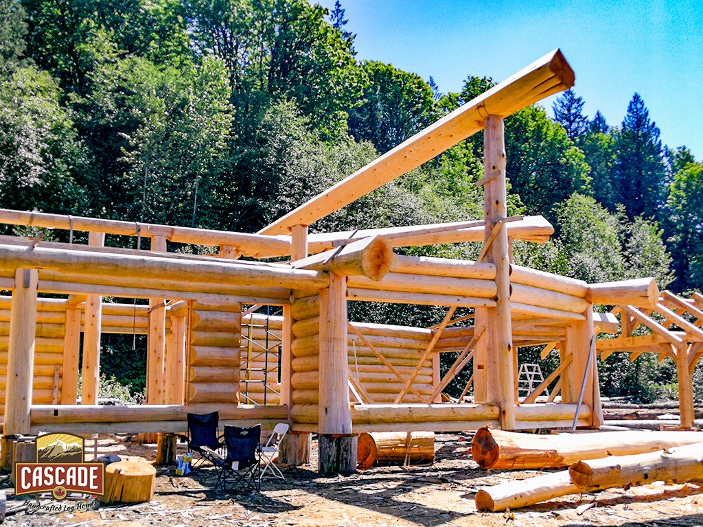 BCLogHomes's tweet photo. Our pictures of the week are from the beautiful Western Redcedar, piece en piece log home we built for a great customer in Missouri!
#loghomes #handcraftedloghomes #loghomebuilders #customloghomes #loghomedesign #loghomeplans #loghomelove #logshell #postandbeam https://t.co/NX9oS4KKDP