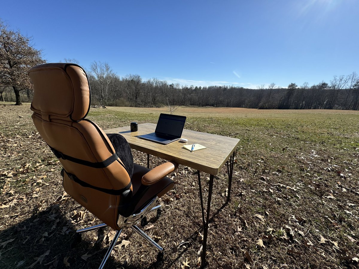 Today I worked in the middle of my backyard. 

Do I miss sitting in traffic for 2 hours for a soul-sucking 9-5 daily??

I’ll let you decide.