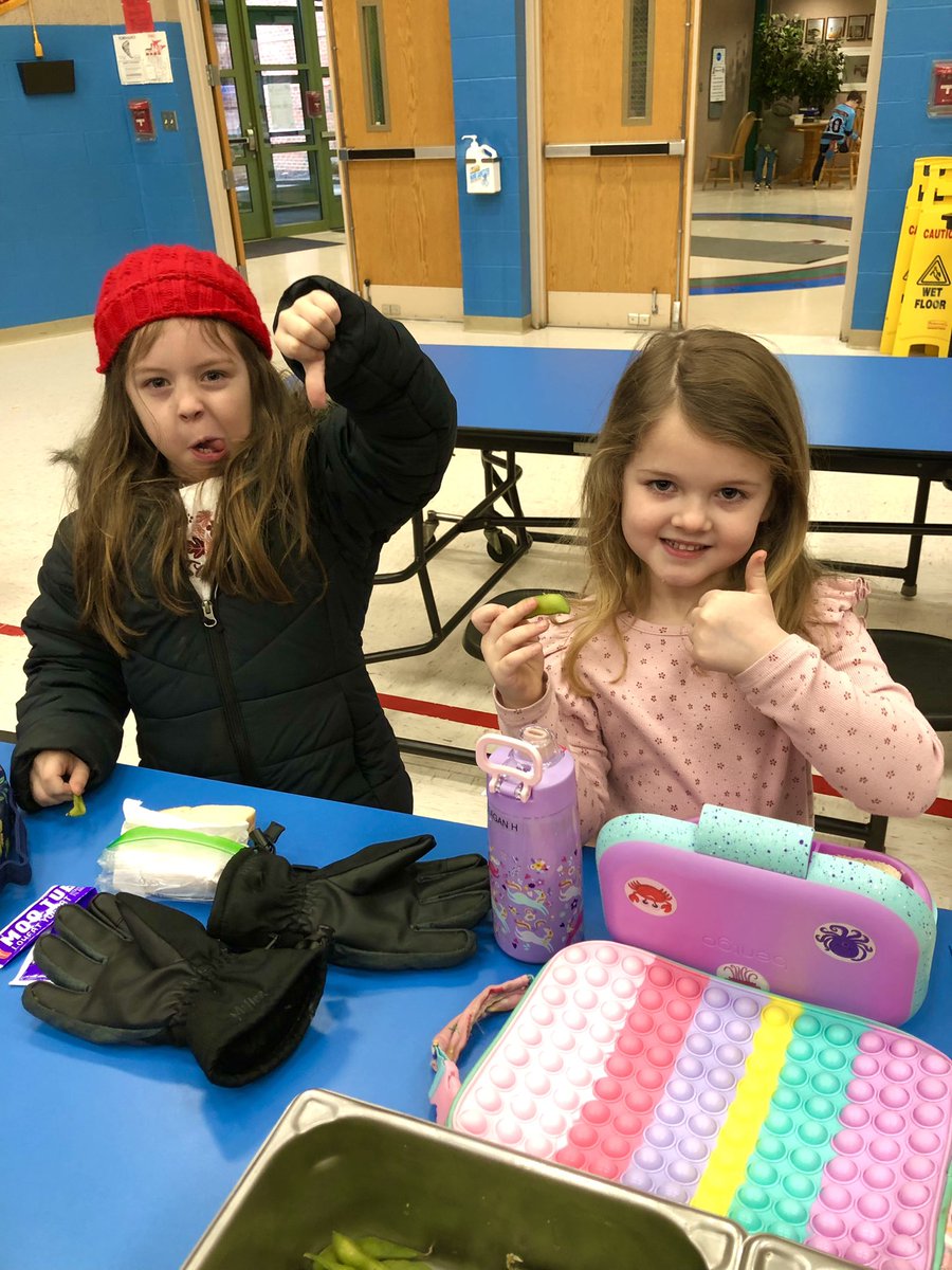 KenstonCafe's tweet photo. Try-Day Friday was a success!! If you guessed edamame for the day, you were correct! 🫛💯 Majority of the students really enjoyed it! Although it wasn’t for everyone, most of them gave it a try which is still achieving the goal! 🙌🏼 💙⭐️✈️
#BomberFuel https://t.co/MM61HnScly