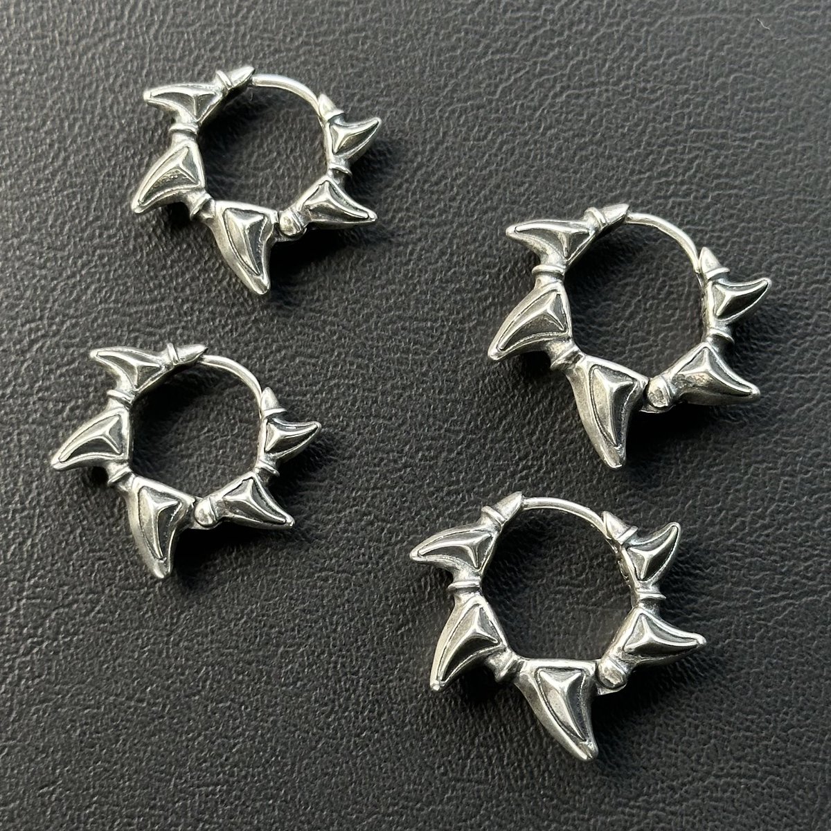 apocalypto hoop earrings

friday 2/9 at 12pm pst