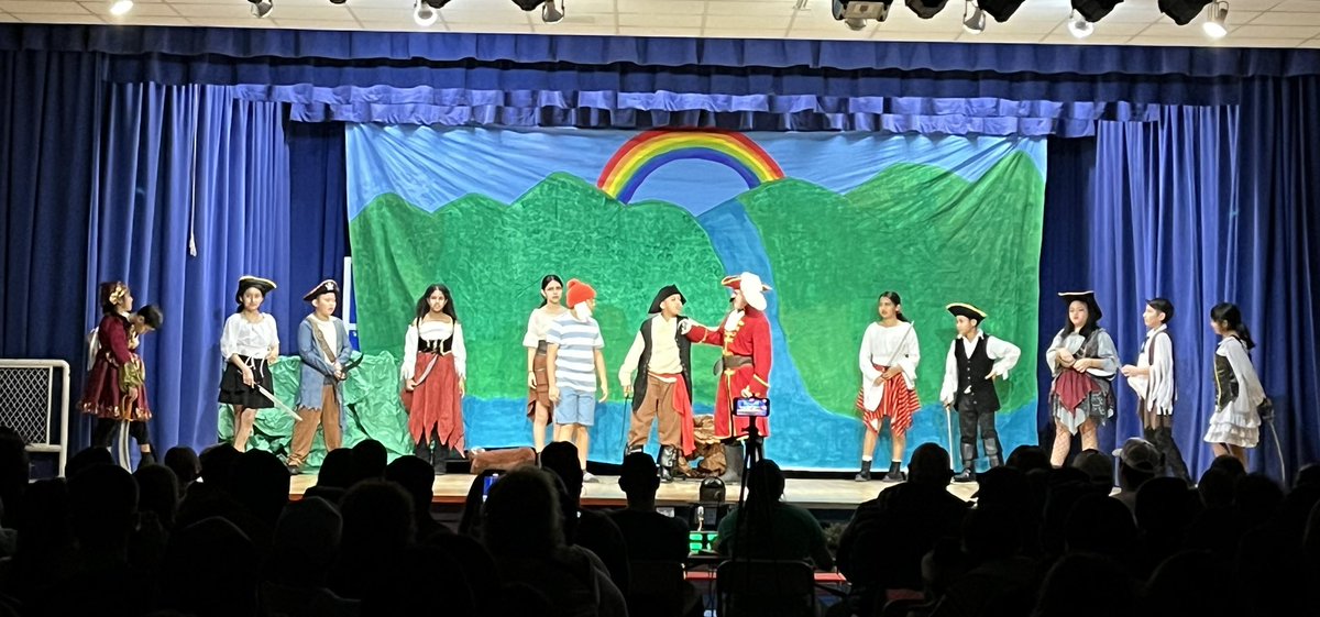 burbankabc's tweet photo. Congratulations to all of our Peter Pan cast for a very successful show! #burbankes https://t.co/5MFF8KFFas