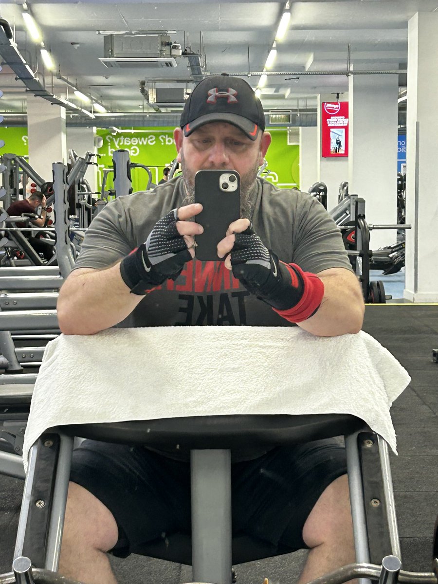 Wilko617's tweet photo. Early morning start at the gym, then onto the IoW ferry…
#GymLife #Gym #BeastDontRest #WinnerTakesAll #MadeUnderPressure https://t.co/TKqfL9y07U