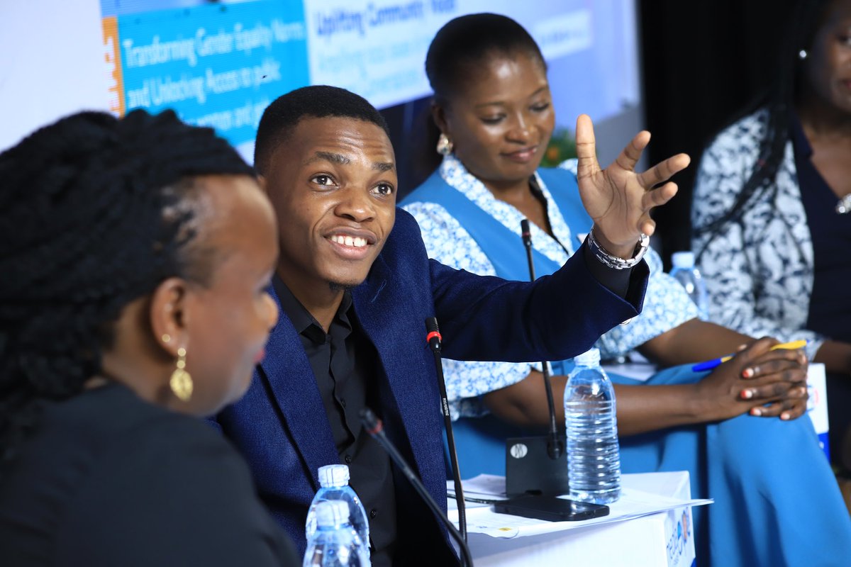 PaulKayonga1's tweet image. Stepping on the third floor feels heavily challenging, unfailingly demanding and truly exciting 😊
#SoHelpMeGod🙏