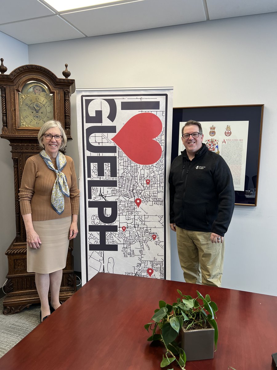 It was great to kick off the week with a meeting with Guelph Mayor @CamGuthrie and his staff. Our partnership continues to strengthen each year. I look forward to our work together as we #ImproveLife in the @cityofguelph.