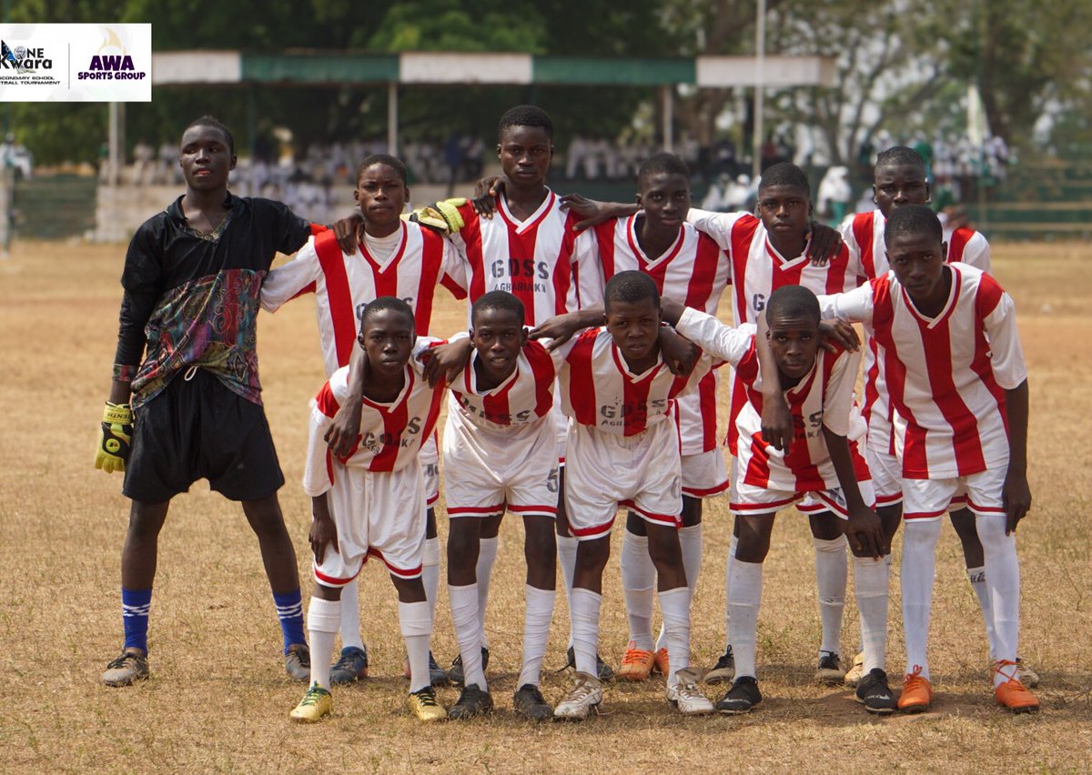 Onekwara's tweet photo. Here are some of our quarter finalists with their initial team jersey and a new one provided by us in conjunction with our partners. 

A THREAD. 🧵

1. GDSS, AGBABIAKA 

NEW                                                       INITIAL https://t.co/HfgX51NM2O