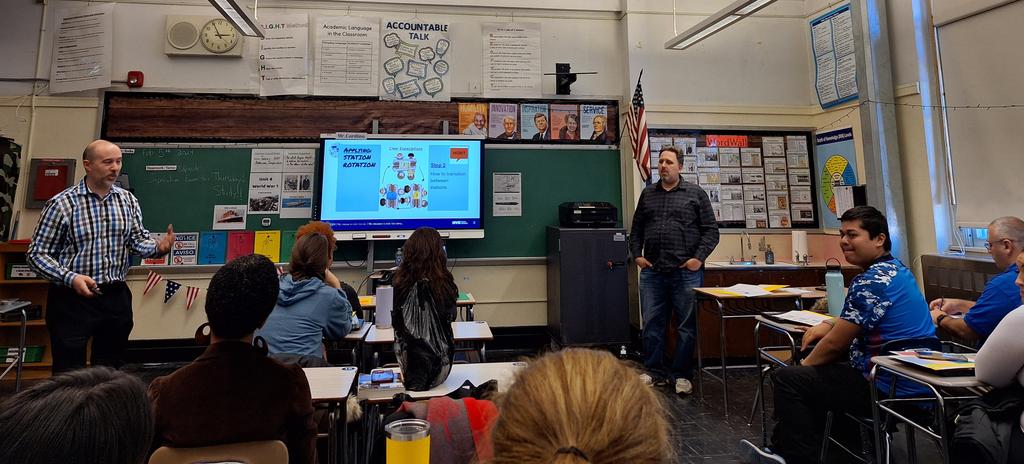 Jacquel31350457's tweet photo. Thank you to Mr. Black, Mr. Frank and Mr. Ortiz @IS93Rams for scaling and sustaining what works by demonstrating best practices using the ICT Station Teaching model to their professional learning community. Excellent job! @NYC_District24 @AfricaDunn @LiteracyRocco @IS93Rams https://t.co/3RRPqLWqAF